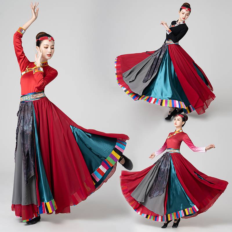 The Tibetan Dance Show plaza danced with the Mongol half-dressed minority dance test