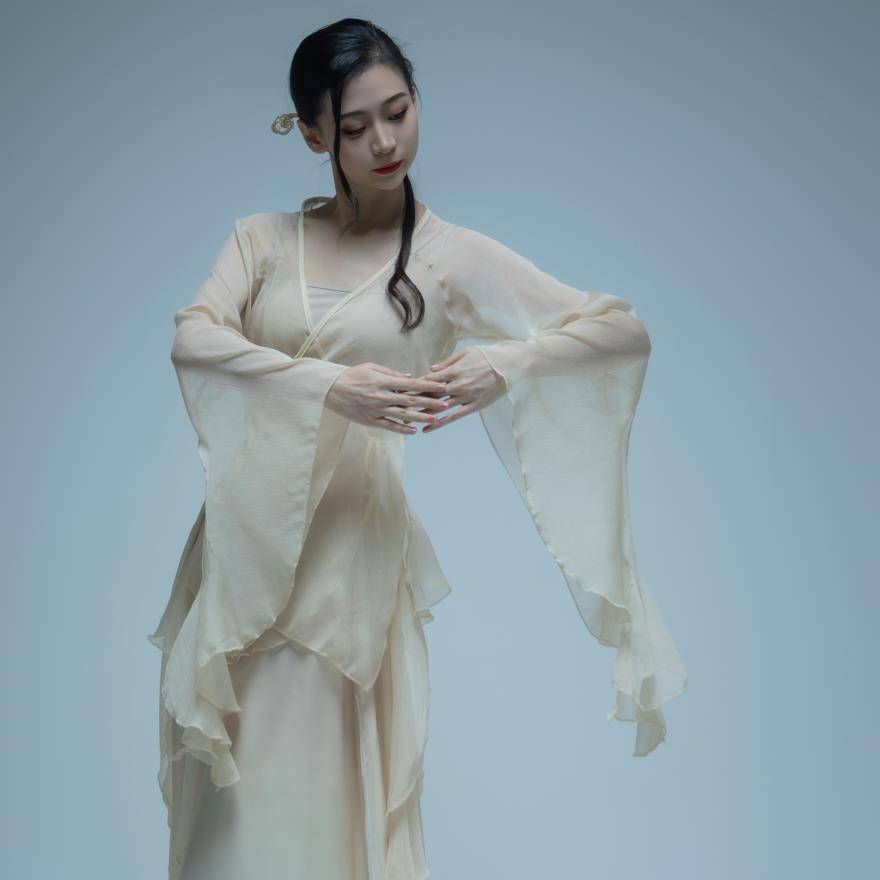 Classical dance clothing female elegant body rhyme yun clothing exercise performance service performance national dance Chinese dance show show suit