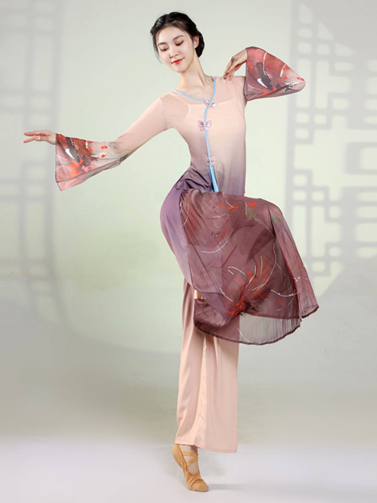 Classical dance clothing female elegant practice service elasticity gradient and elastic net gauze top Chinese dance nation performance service