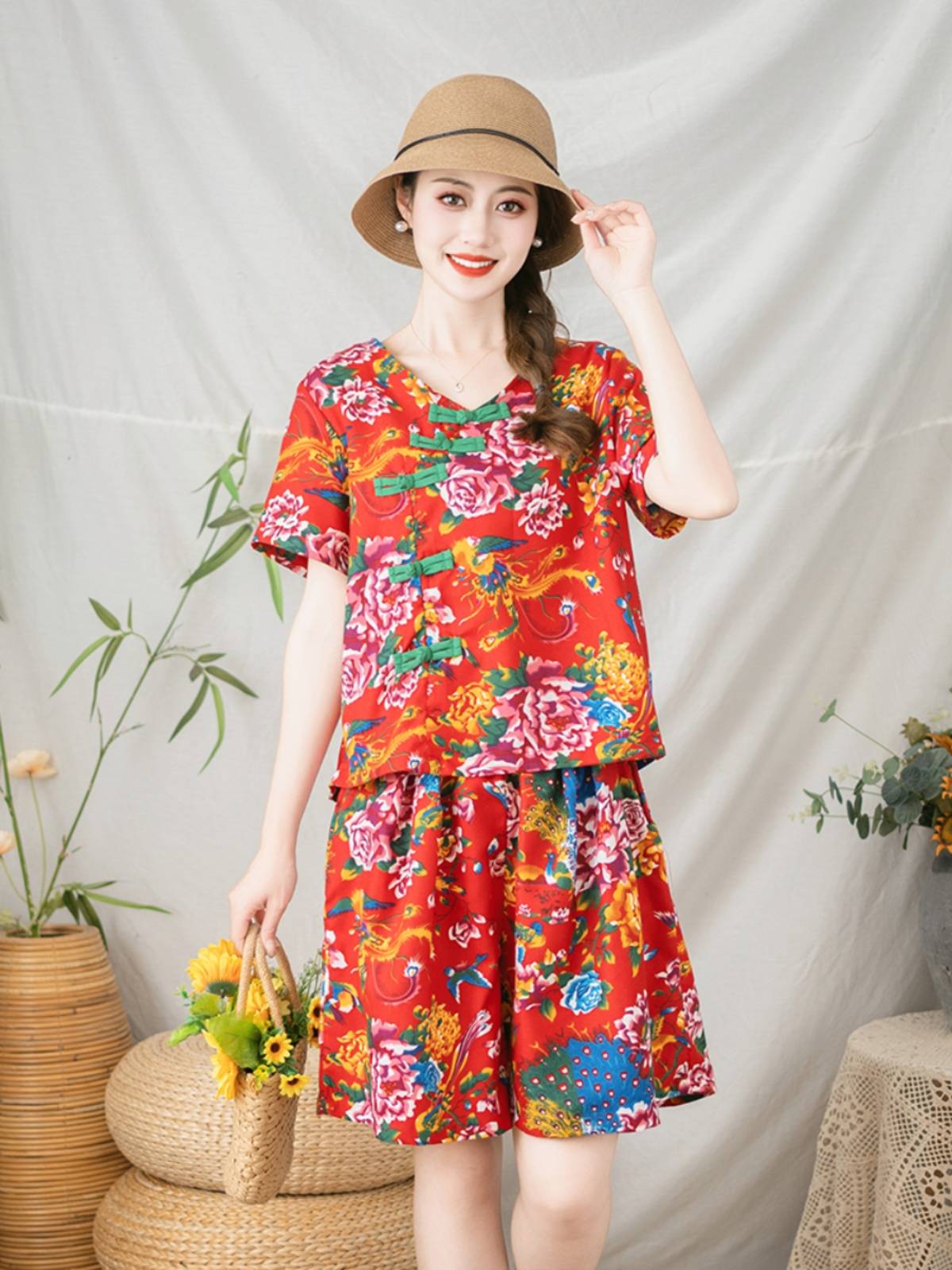 Northeast Big Flower Set Clamp Dip Short Short -sleeved T -shirt Short Skin Two -piece Set Girlfriend Sister Square Dance