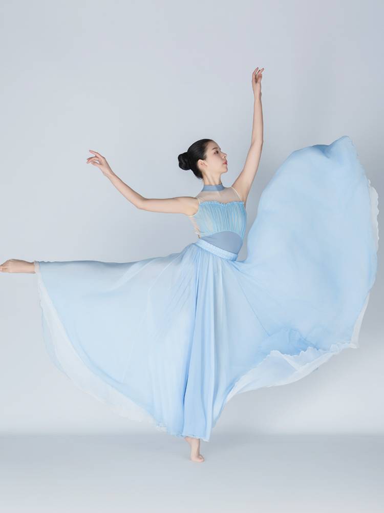 720 -degree Silk Skirt Female Half -Body Dance Classical Xinjiang Modern National Dance Performance Dressing Dressing Skirt