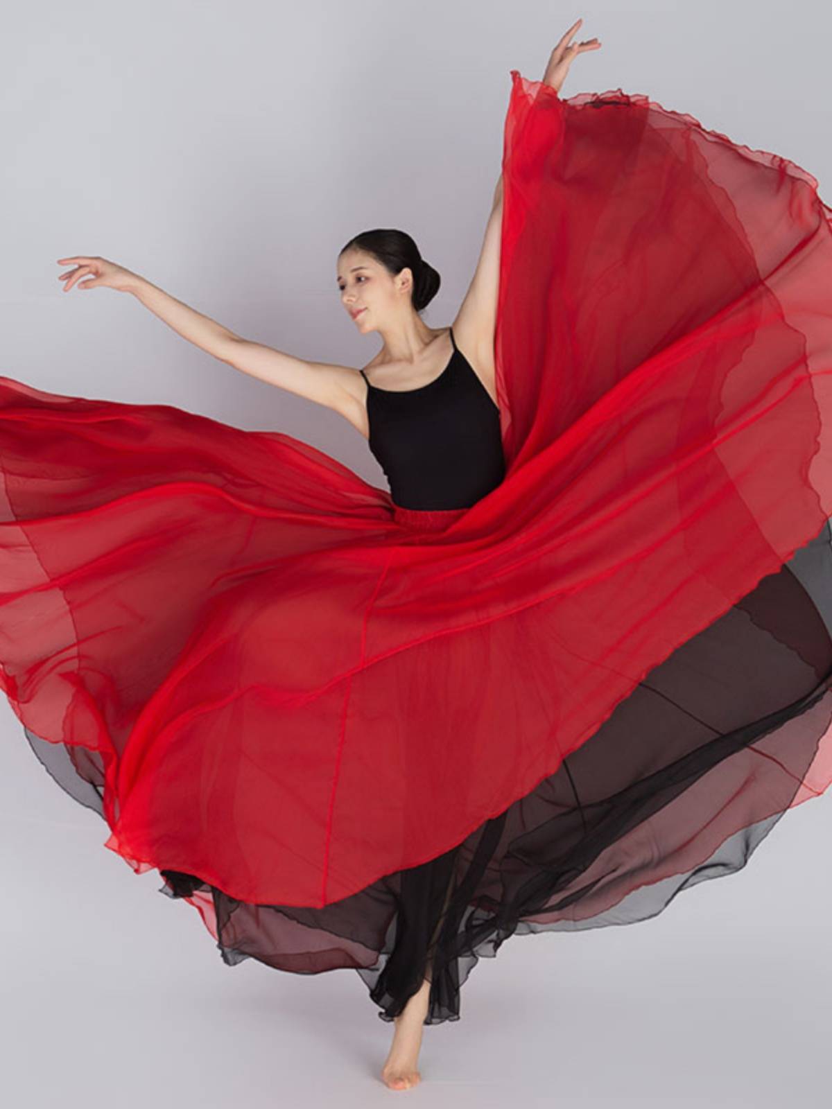 720 -degree Silk Skirt Female Half -Body Dance Classical Xinjiang Modern National Dance Performance Dressing Dressing Skirt