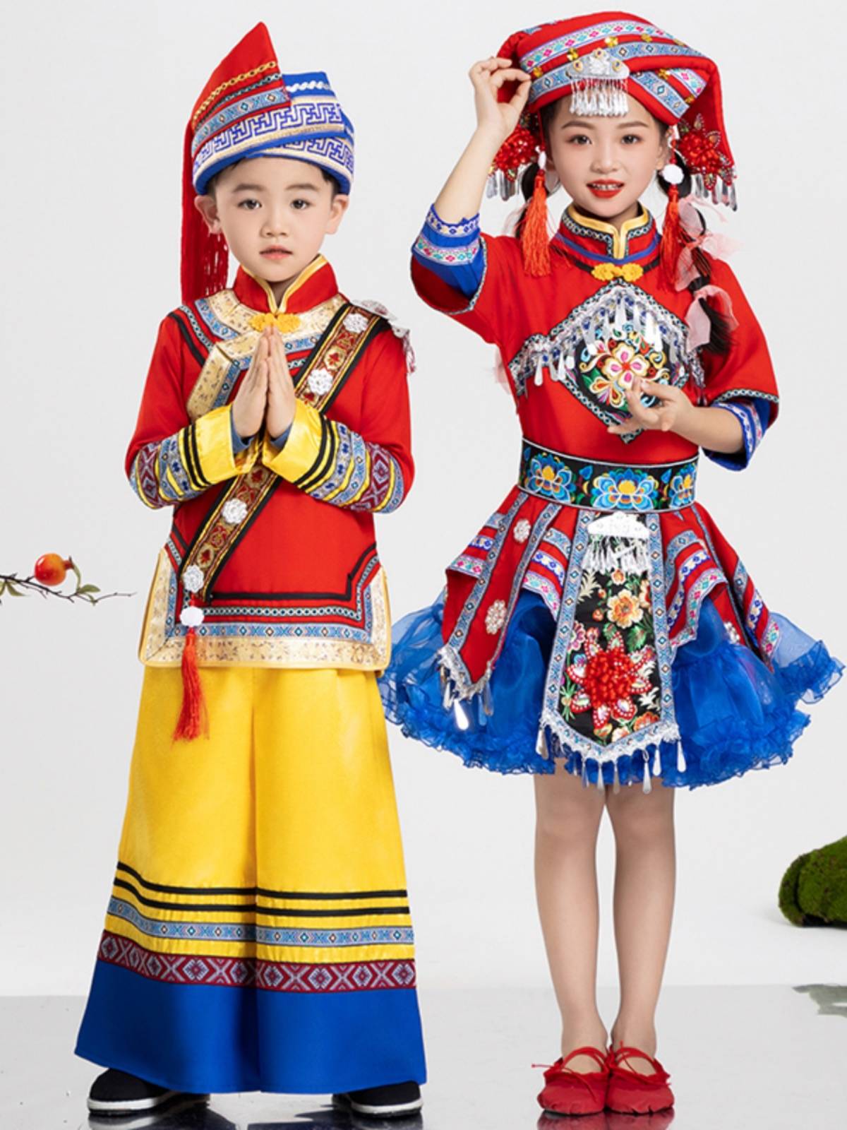Guangxi March 3rd minority clothing 56 ethnic children's children and Zhuang people performance service men and girls dance performance clothing