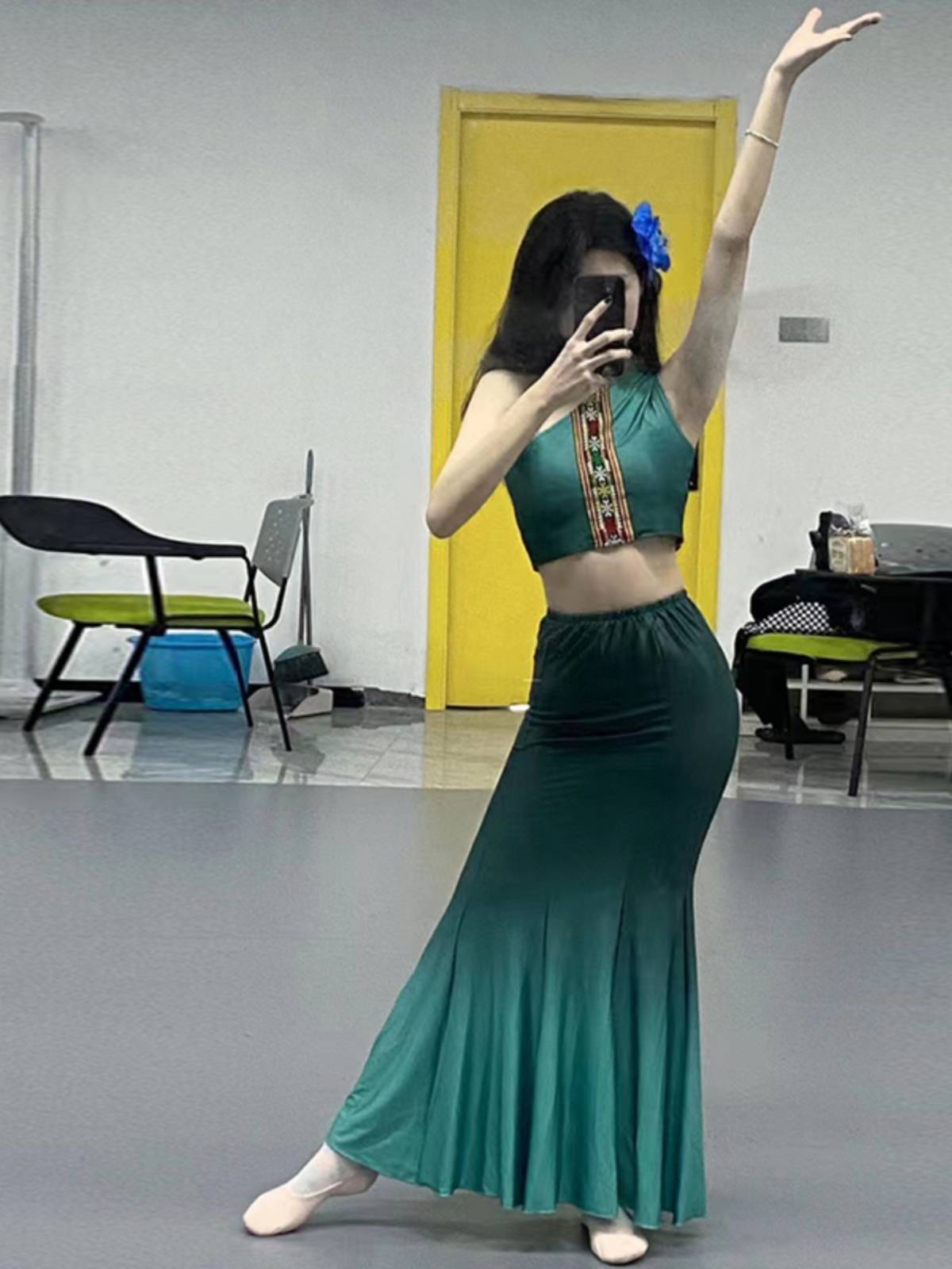 Dai dancer performance clothing performance costume children's dance fishtail skirt Dai dance clothing female dance skirt art test clothing