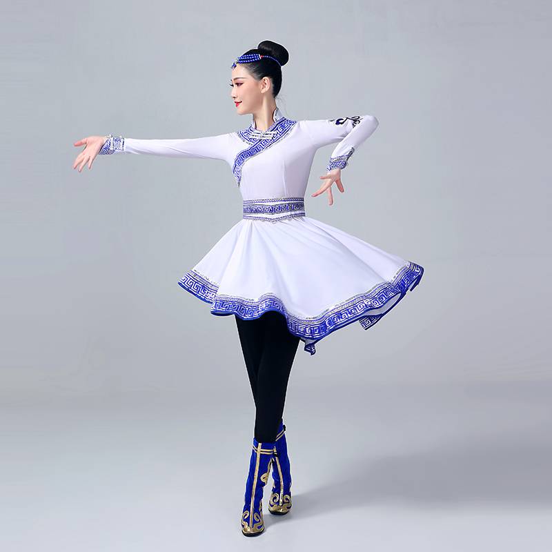 Mongol dance performances in modern ethnic minority troupe dance performances in adult examination clothes