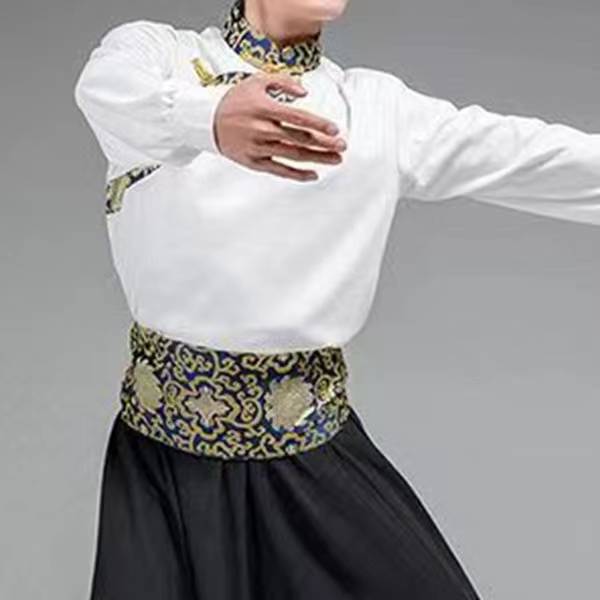 New stage performances, Tibetan dance performances, adult minority clothing exercises practice practice, Mongolian