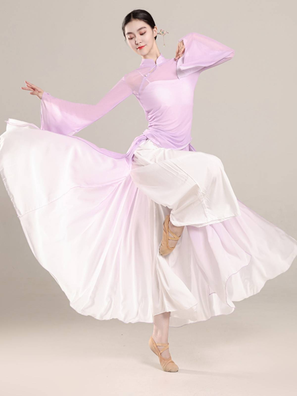 Classical Dance Performance Server New Fan Sleeve Jacks Performing Giney Jacket Chinese Dance National Plastic Dance Dance Series