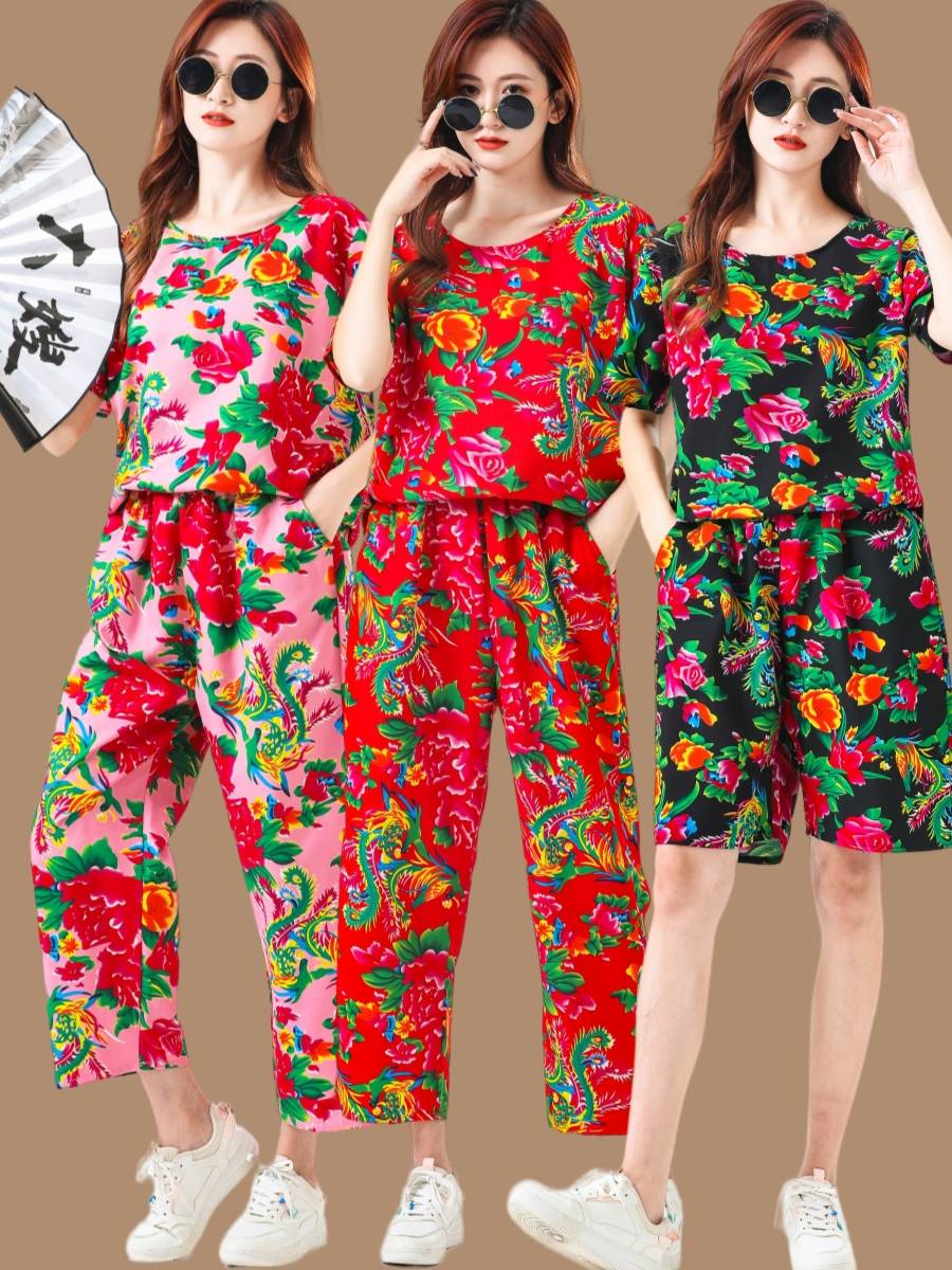 Northeast Dahua cloth clothes men and women morning robe birthday party net red bridesmaid girlfriends primary and secondary school student watch performance set