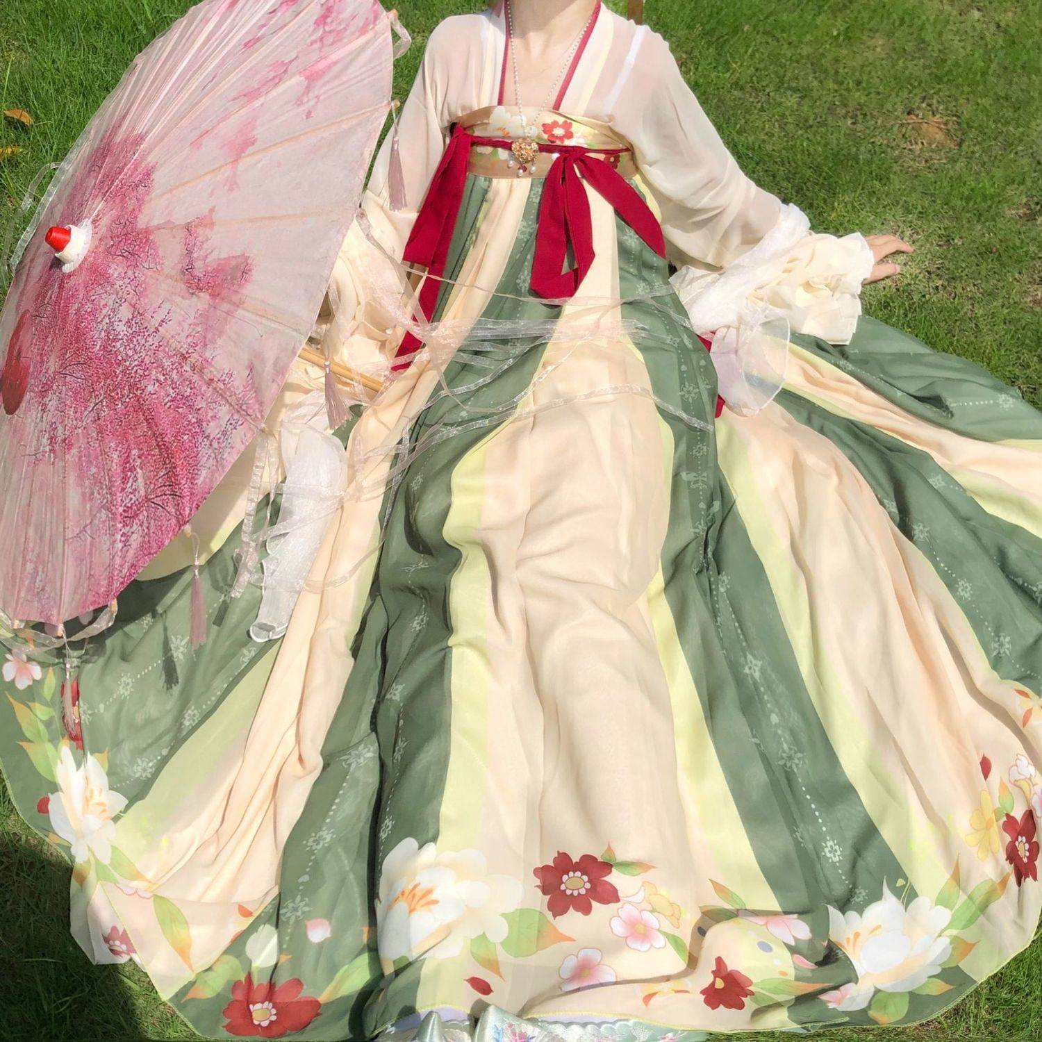 Tang Dynasty elements Qi breasts, skirts, costume ethnic stage dressing Han group Yangge clothing performance dance Hanfu national costume