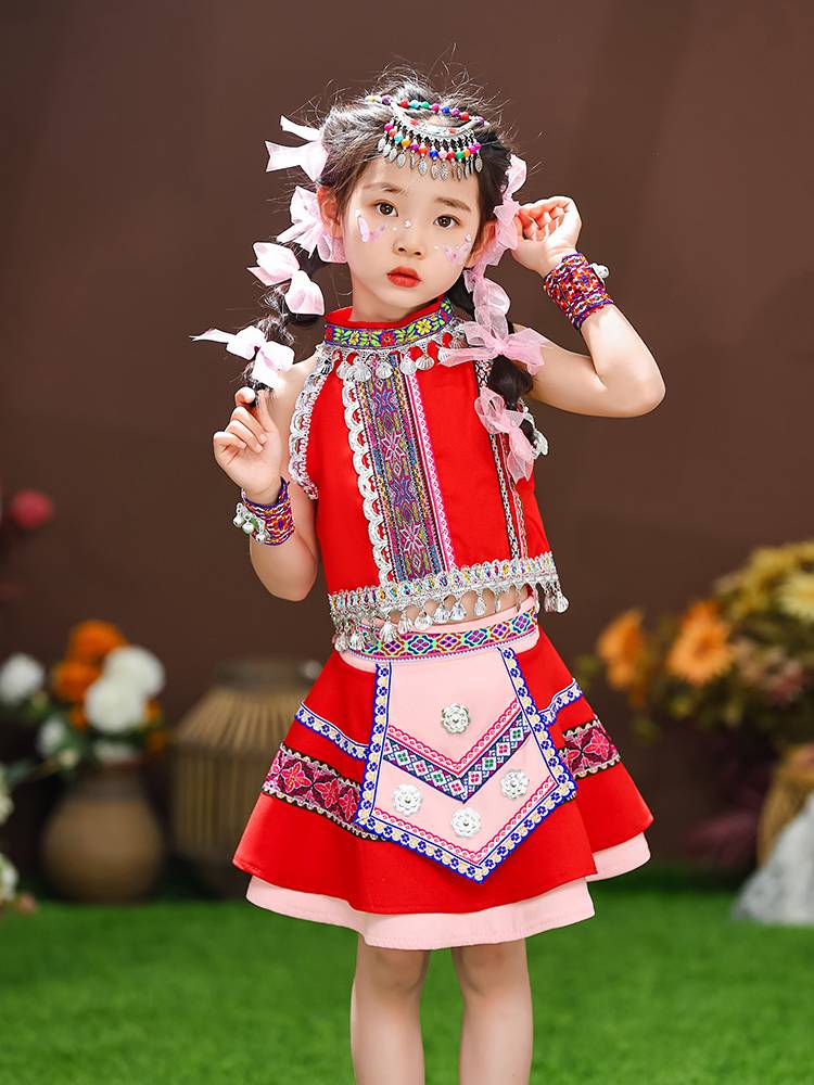 Hani 56 ethnic minority clothing children, girls, girls, Miao, Yi nationality performances, Yao Dai dance clothing