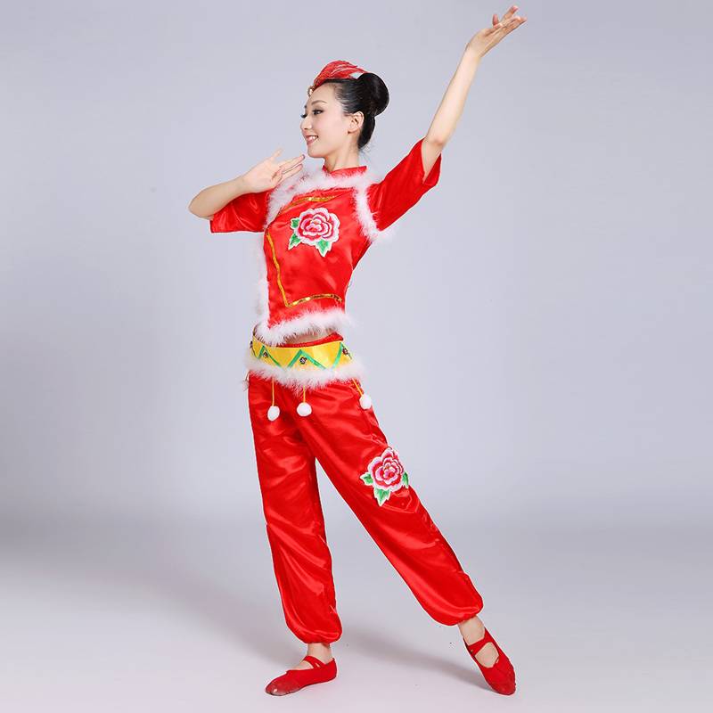 China's high-quality Red Queen's Queen's Dance Show, and the New Nation's Drums are performing adult dance