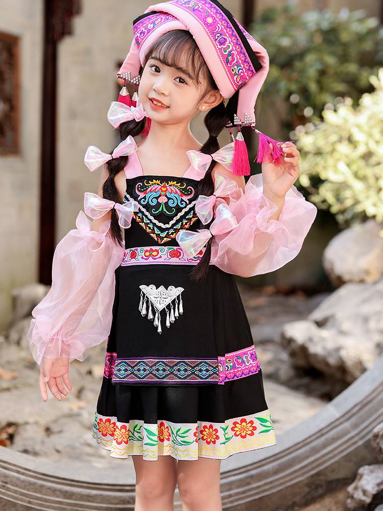 Guangxi Children's Zhuang Costume Women March Three Dance Performance Clothing Little Nations strong clothes boys traditional clothing