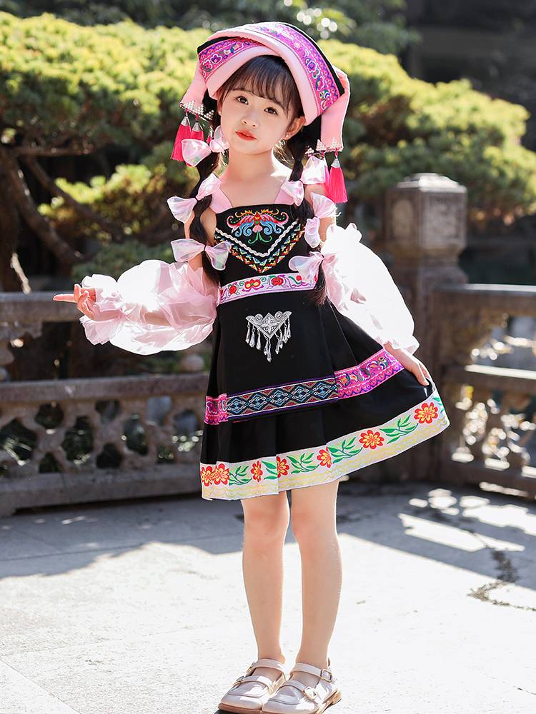 Guangxi Children's Zhuang Costume Women March Three Dance Performance Clothing Little Nations strong clothes boys traditional clothing