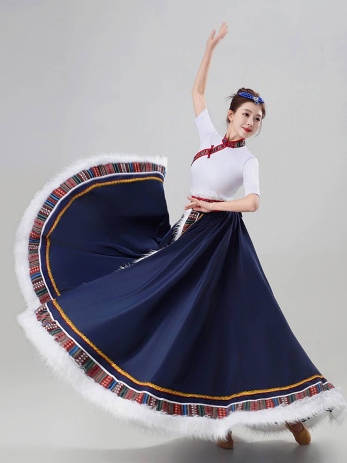 Ethics of ethnic minorities, Tibetan dance performance clothing full set of Tibetan dance watch performances women's Mongolian dance skirt
