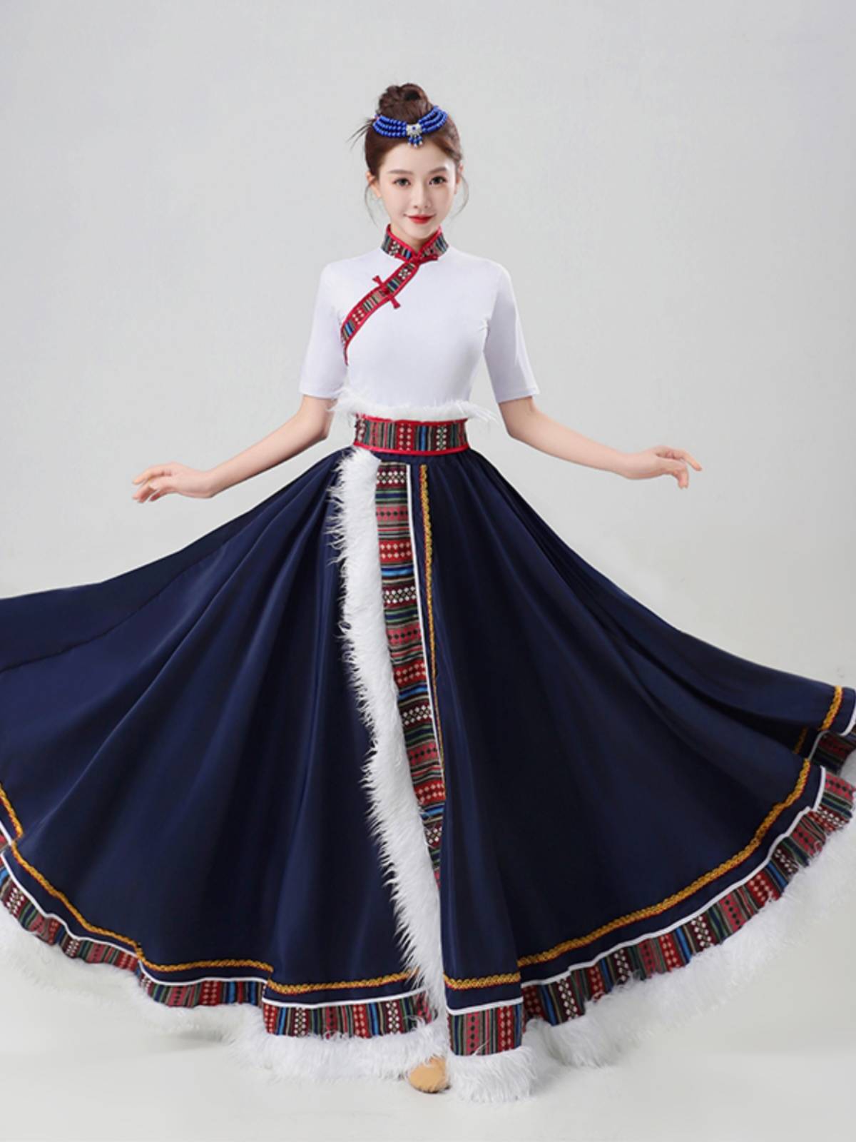 Ethics of ethnic minorities, Tibetan dance performance clothing full set of Tibetan dance watch performances women's Mongolian dance skirt