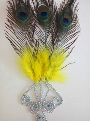 2024 Spring New Female National Performance Dance Dance Yunnan Dai Yangge Dance Head Powder Peacock Feather Towers Flower