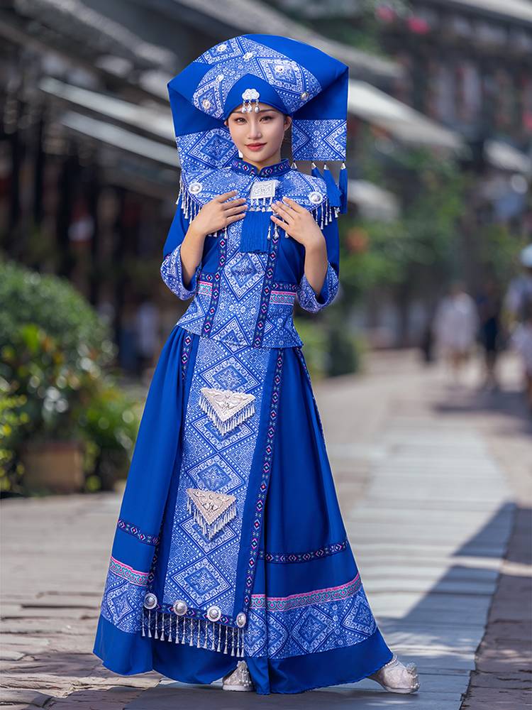 New Guangxi Zhuang clothing female adult minority clothing Yao Zhuang Zhuang clothes Miao people dance performance clothing