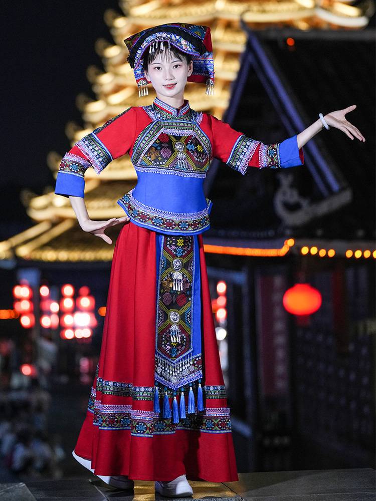 Yun Guichuan Yi Costumes Liangshan July Fireburst Performance Clothing Buyi Mixture Women's Women's Dance Clothing