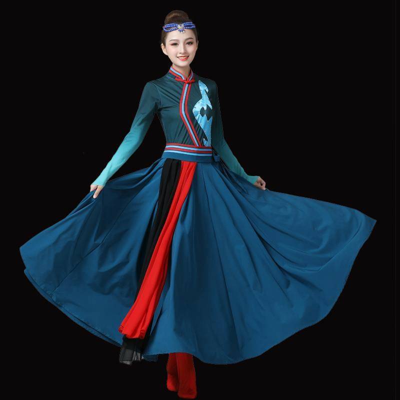 Mongol dance performances for adult ethnic minority women, modern-day national troupe