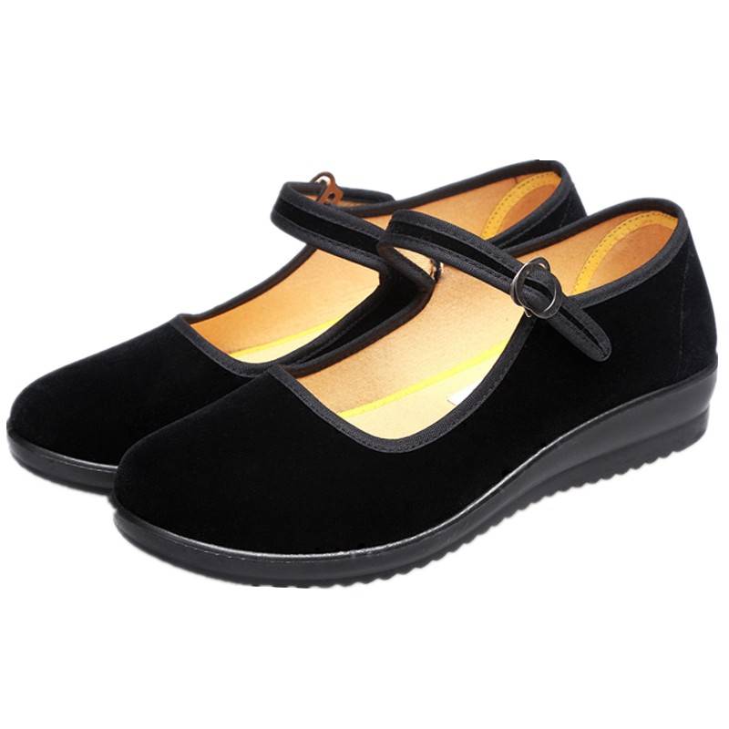 Old Beijing cloth shoes shallow mouth girl dance performance ethnic style ancient Chinese clothes embroidered shoes students leisure flat bottom