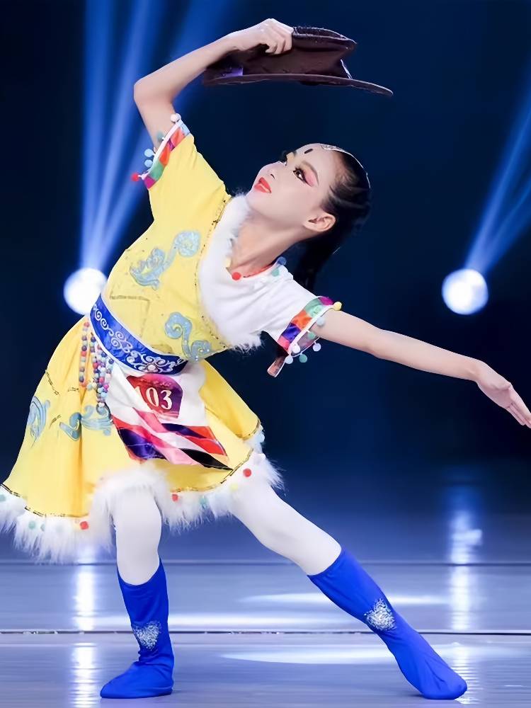 H herdsmen's new song children's performance dance dance, national dance, herdsman's heart song, hat prop, young children Tibetan dance