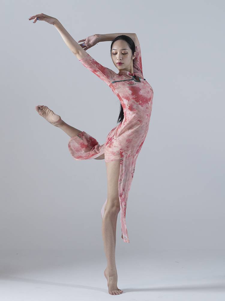 Classical Dance Moisturizing Cheongsam Dance Service Female Emotional Sexy and Sely Chinese Dance Skirt Skirt Jazz Performance Service