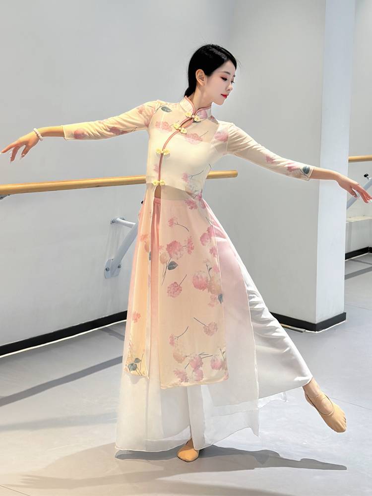 New classical dance dedicated cheongsam body rhyme training service Chinese dance nation performances, nets, adult top girls