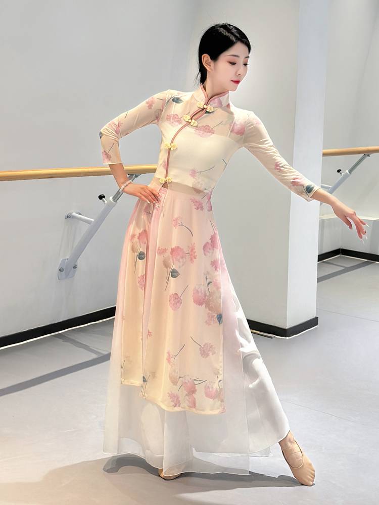 New classical dance dedicated cheongsam body rhyme training service Chinese dance nation performances, nets, adult top girls