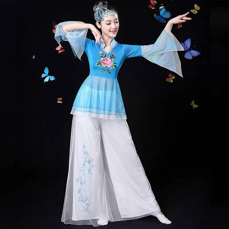 Square dance clothing adult Yangge performance service new national dancer fan dance water sleeve performance service spring and summer