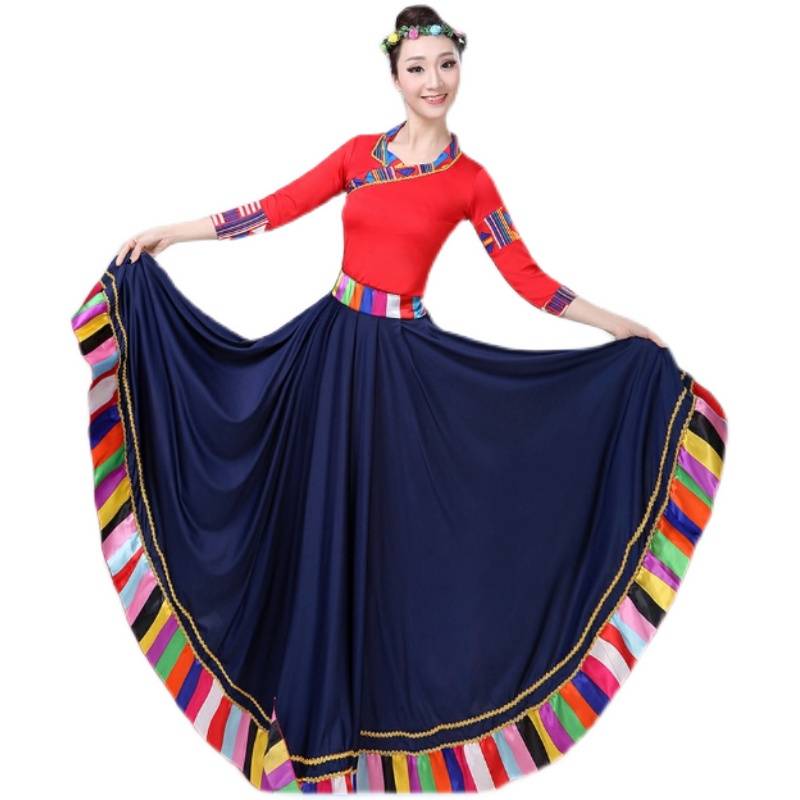 The Tibetan dress fell at 360 degrees, 180 degrees