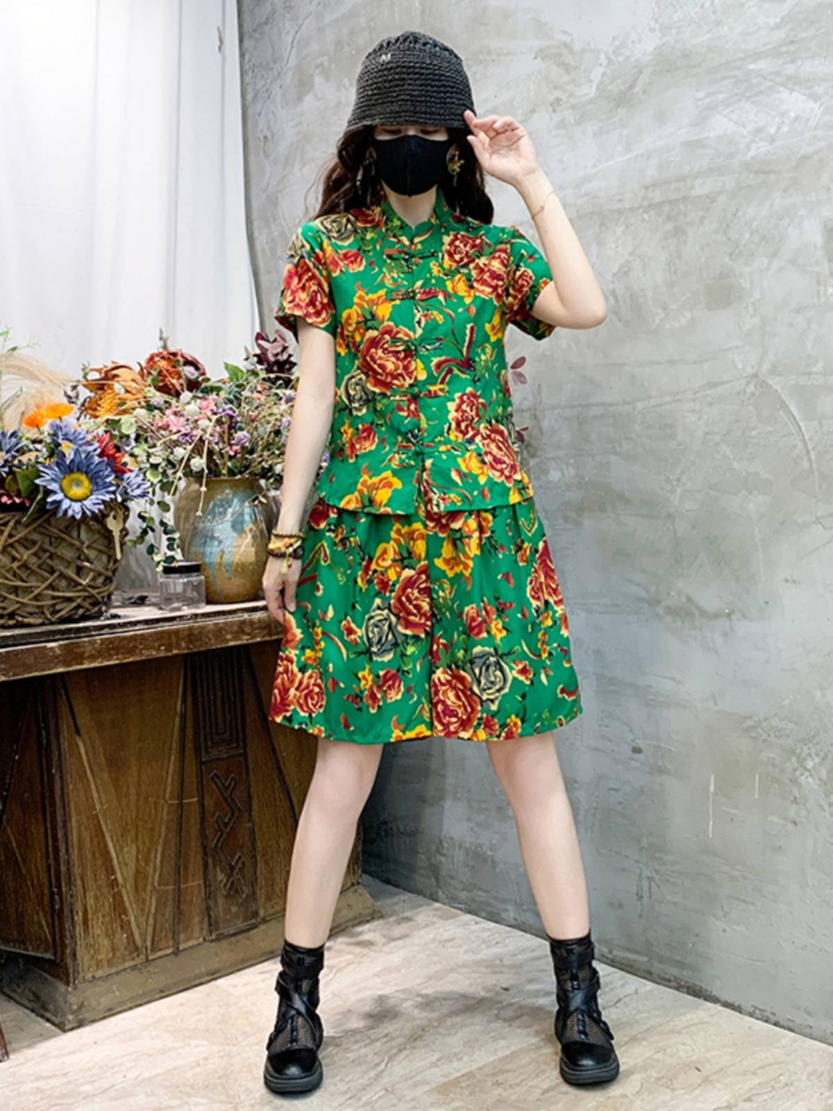 Northeast Dahua Short Sleeve Set Ethnic Style Plaza Dance Second Grandma Twisted Yangge Performing Drum Sisters Party Meeting