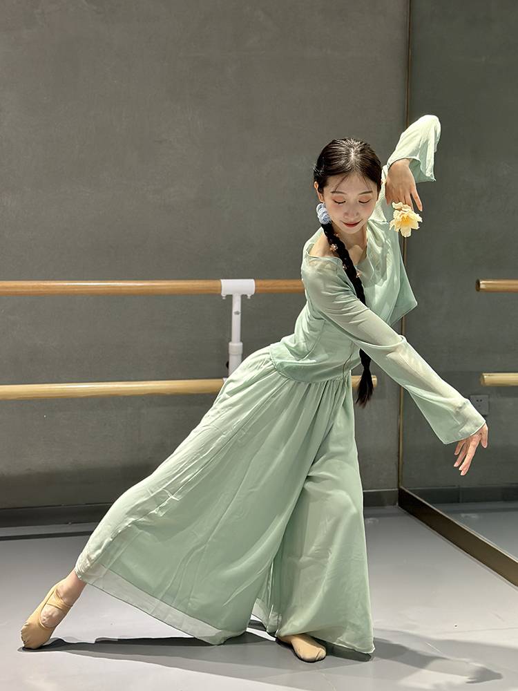 Classical dance elegant dance clothing chiffon wide -leg pants green dance performance pants classical dance rhyme yoga pants
