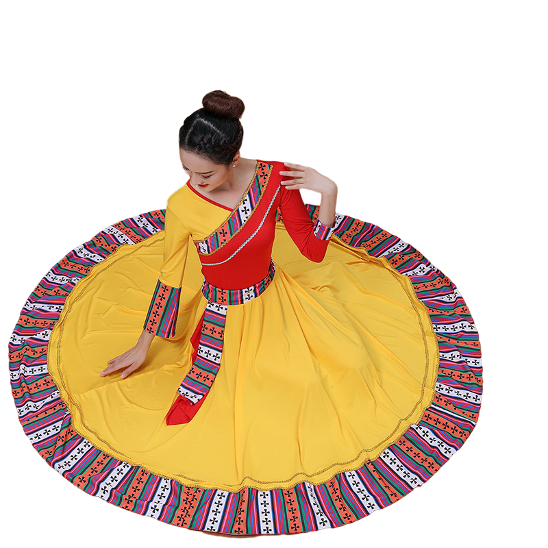 The Tibetan dance show women's national troupe practice shows the new Mongolian dance dress plaza