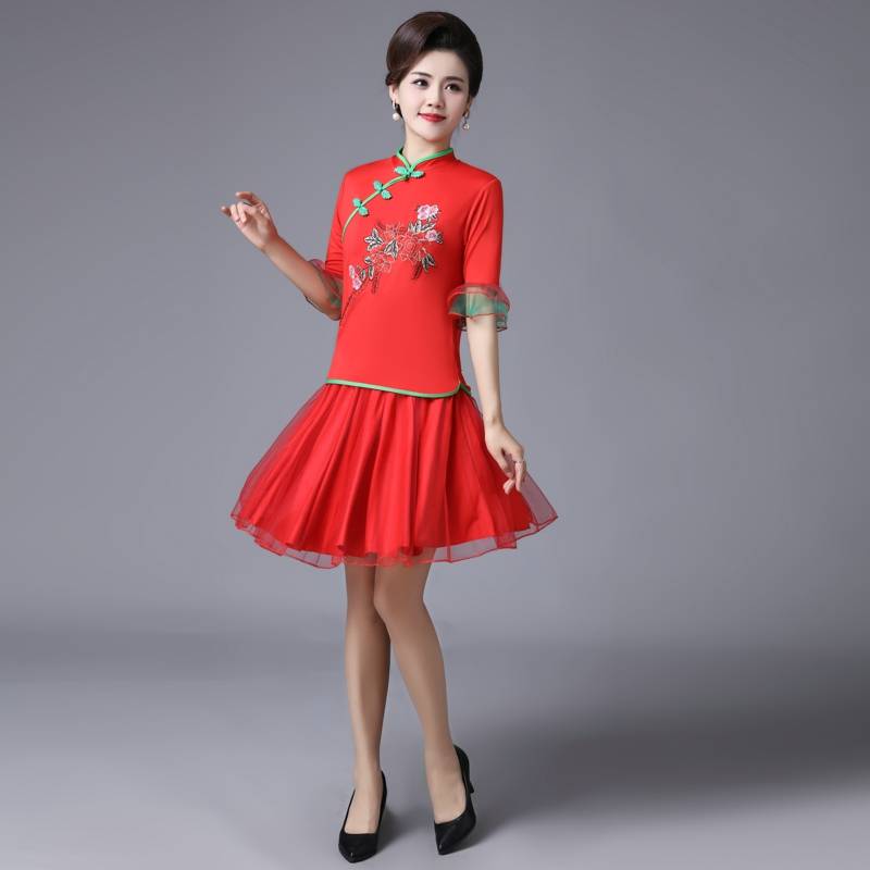 Yangge suit performance service 2023 new middle -aged fan classical dance national dance clothing square dance performance service
