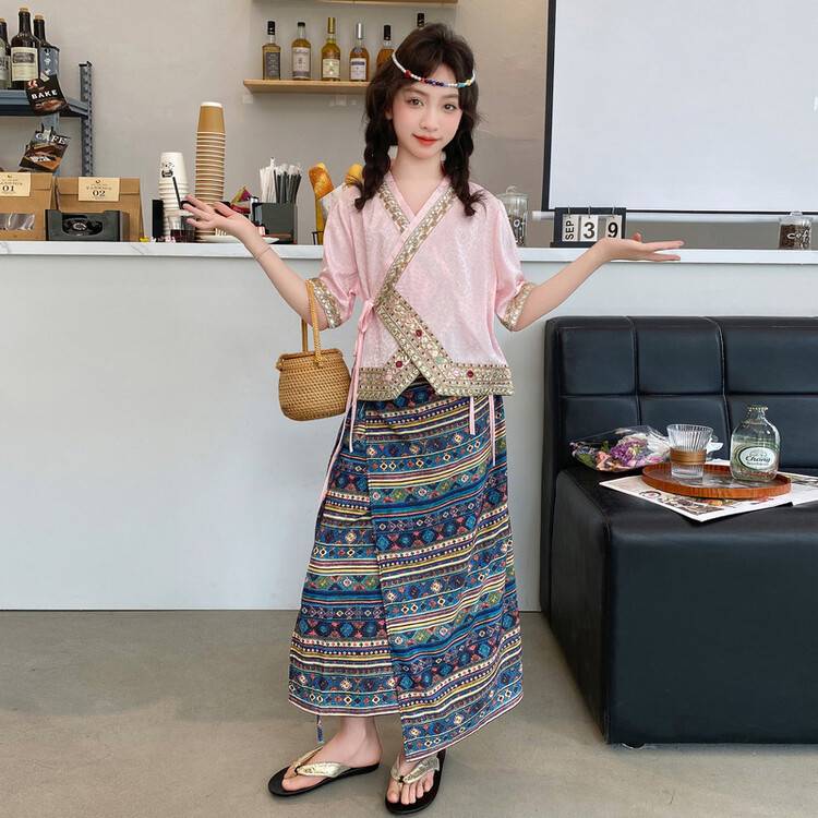 Girls Girl Hanfu summer new ethnic minority clothing Dai dance dance skirt, foreign style, country style two -piece