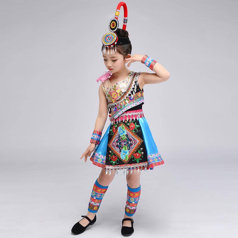 Yi Dai ethnic minority clothing children Miao performance service girl Yunnan national dance performance clothing