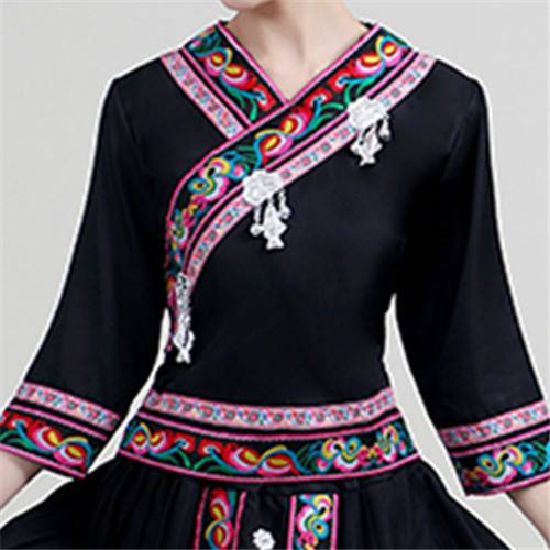 National style clothes Miao people, Yunnan Guizhou minority performance clothing square dance clothing Zhuang clothing Zhuang clothing