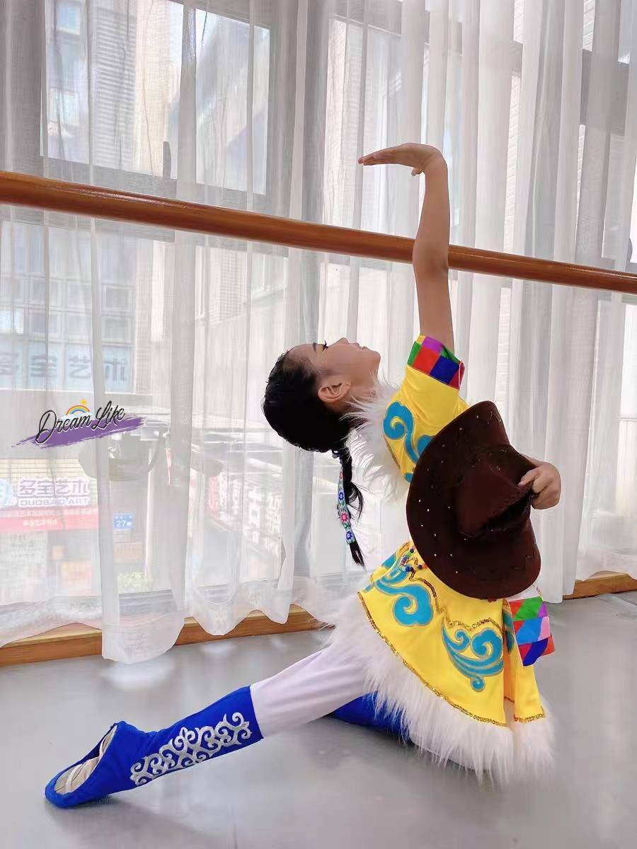 March three herdsmen New Song Children's Wish Children's Dance Test Tibetan Performance Female Performance Costume Ethnic Style