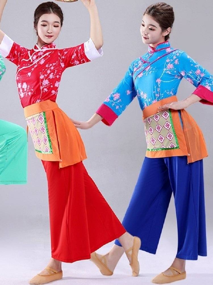 Village Grandma Cai Dance Plaza Dance Clothing Female Nation Spring and Summer 2024 New Yangge Server Performs Dance Clothing Set