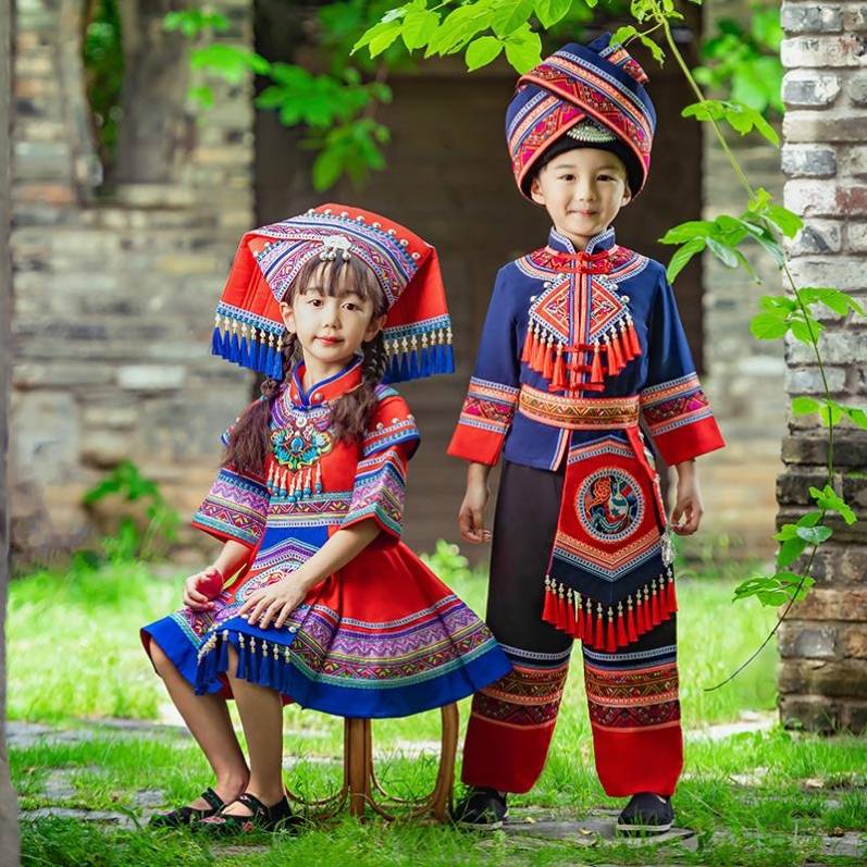 Guangxi March Three Children's Zhuang Costume Little Ethnic Ou Yao Performing Yao Performance Male and Girls Dance Performance