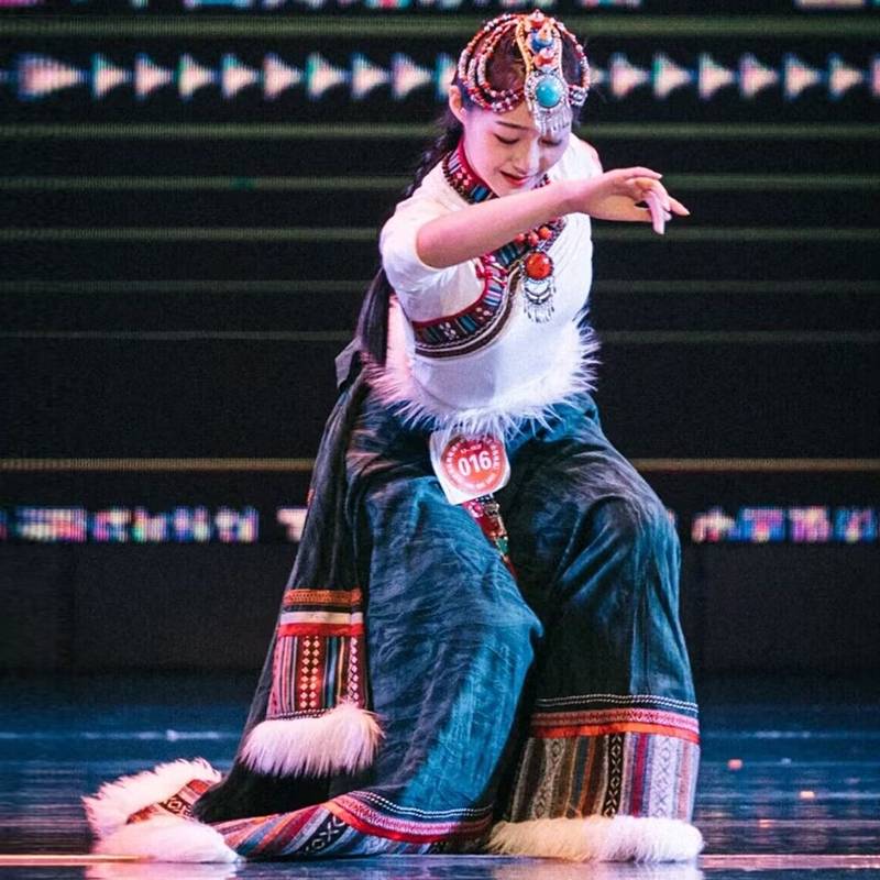 Tibetan dance costumes, Tibetan Monk minority dances, Mongolian performances
