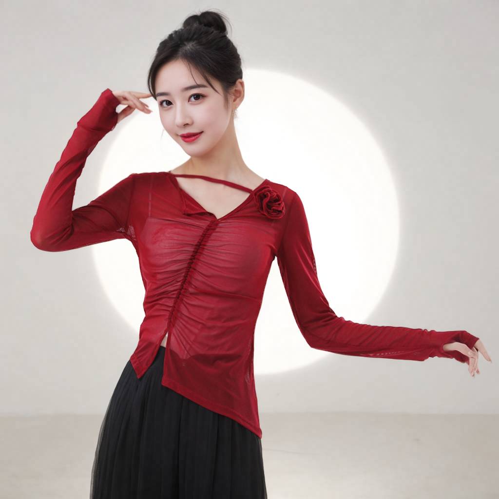 The new Chinese style refers to long -sleeved top female three -dimensional flower design Classical dance exercises