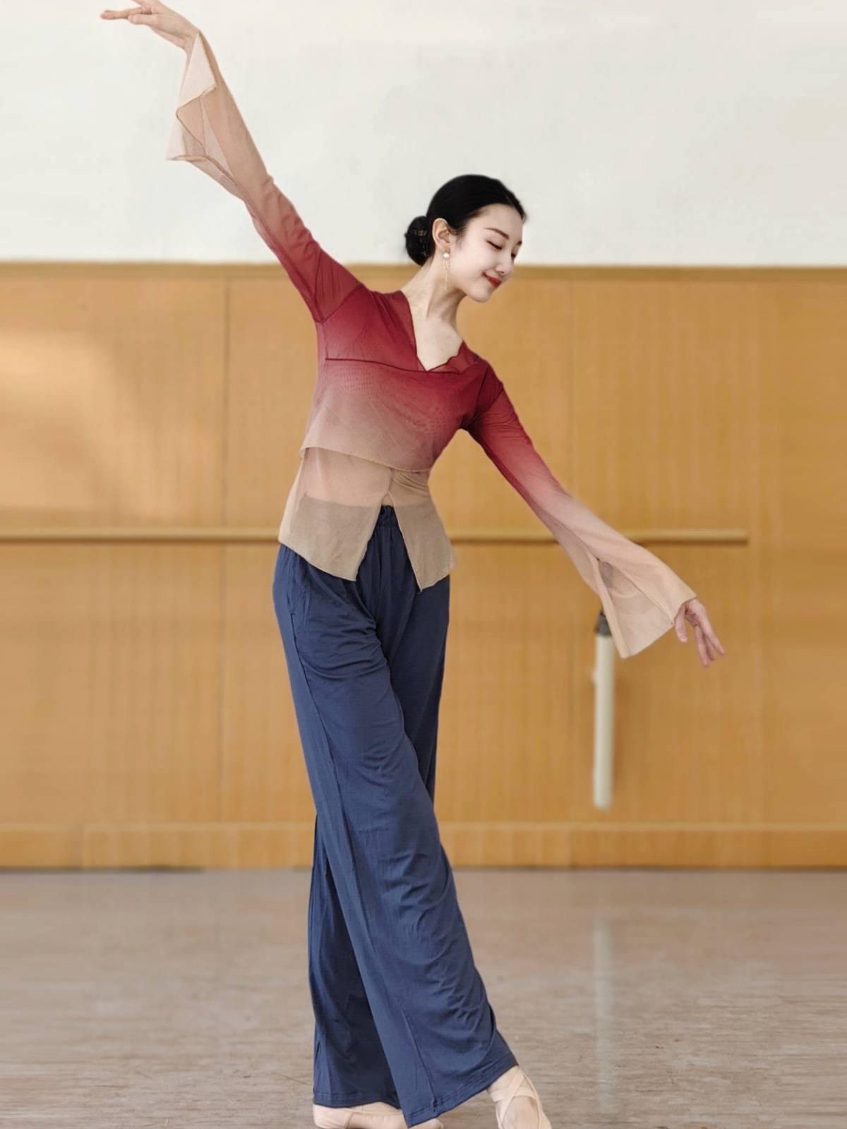 Classical Dance Graduation Rhymes Yaosa Jacket Practice Female Chinese Dance Ethnic Dance Modern Dance Clothing Foundation Training Service