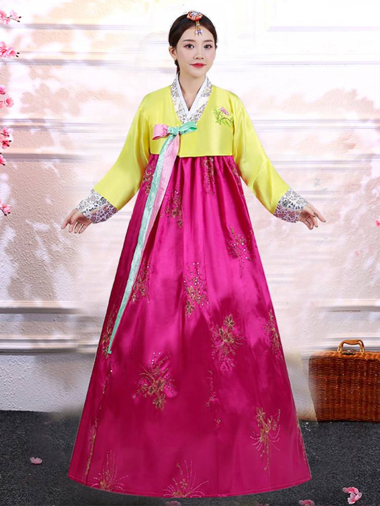 High-quality Korean court-martialed Korean dress-enhanced Korean dress-enabled adult female national dance