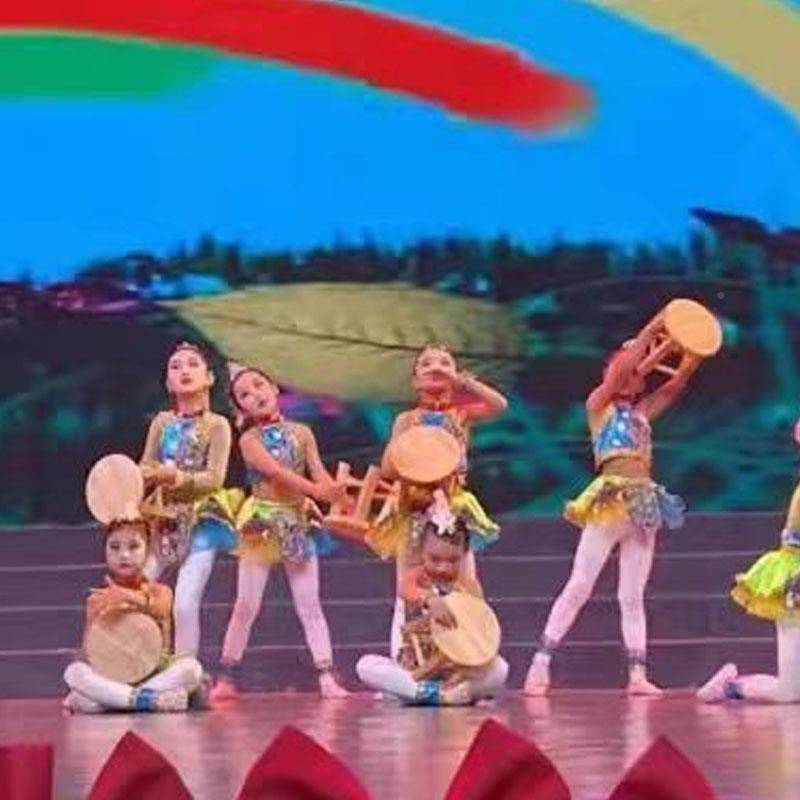 Zijin dance in the same summer Didi dance performance clothing props moving stools minority clothing