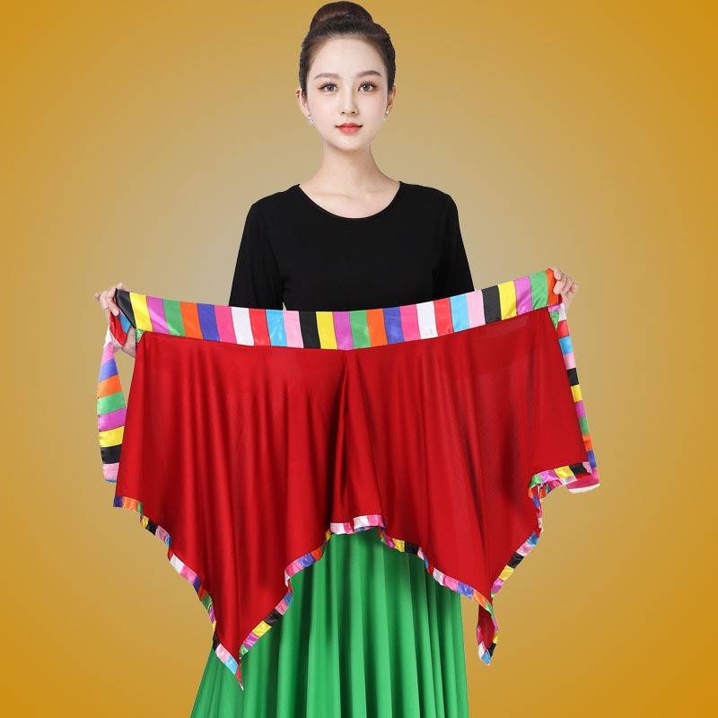 The Tibetan dance apron plaza dances a little national-style knobs, a half-drink red dress