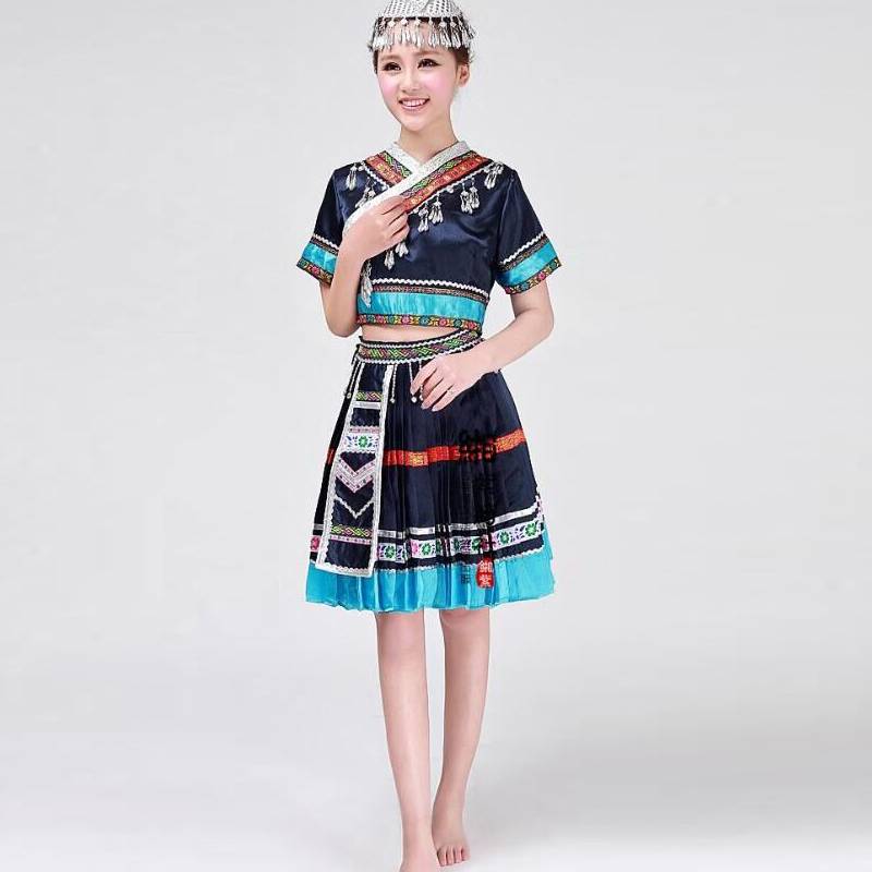 Miao clothing female ethnic minority dance clothing Yunnan Guizhou Tujia Yi Yao Zhuang adult performance clothing