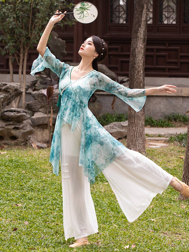 Sister Zicai Classical Dance Rhymes Yaogong Fun Gong Female Female China Ethnic National Ethics Loose Long Top