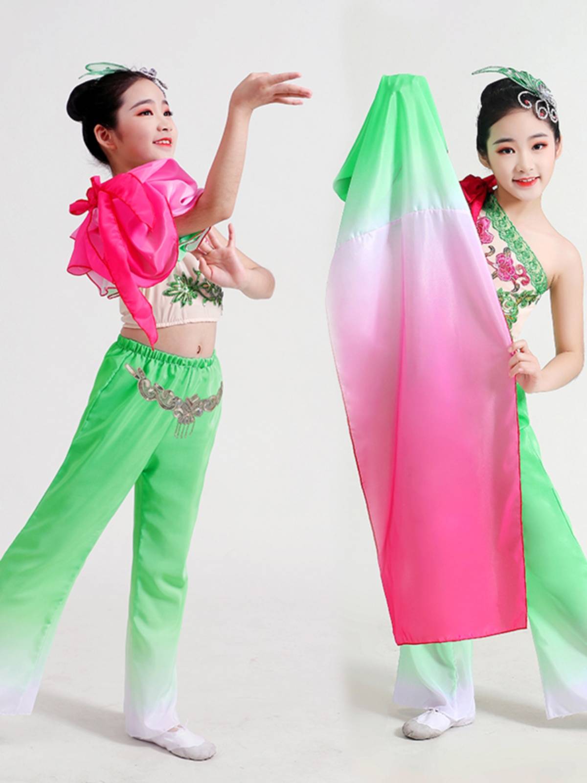 Water sleeve dance clothing female shoulder long sleeves long -sleeved classical Chinese style national dance children and Yinchun Yu perform dance clothes