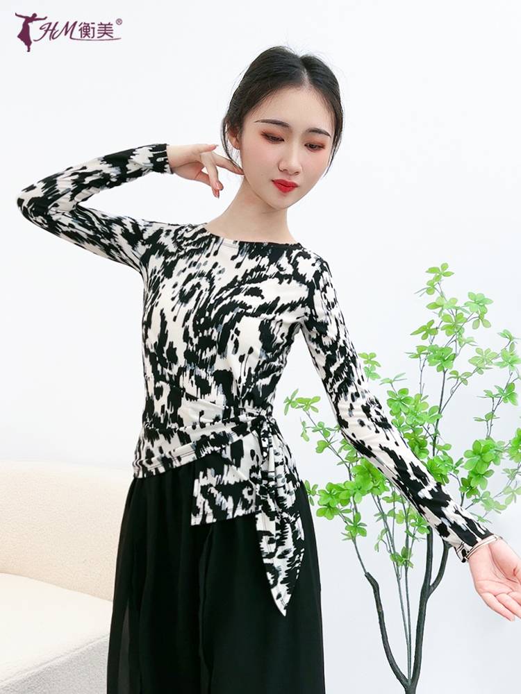 Classical dance clothing temperament printed medium sleeve top adult Chinese modern dance nation dance clothing practice service girl